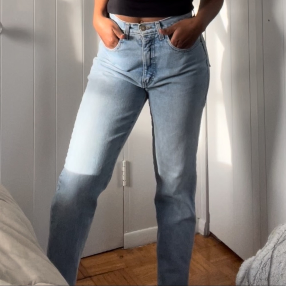 Light Wash Mom Jeans